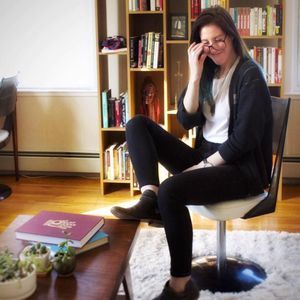 Meet your Posher, Elise